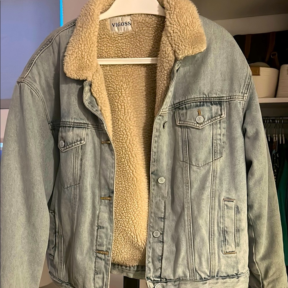 Vigoss denim Sherpa-Lined Jacket